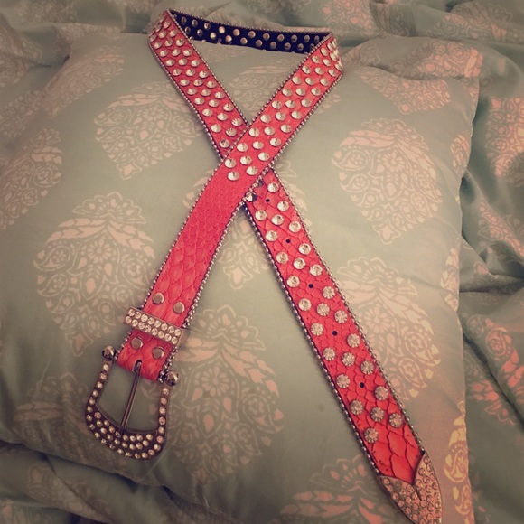Pink cowgirl diamond belt