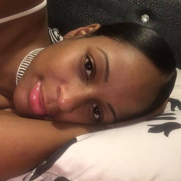 Meet your Posher, April - Picture 1 of 1