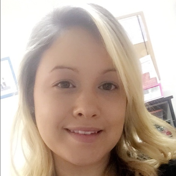 Meet your Posher, Bonnie