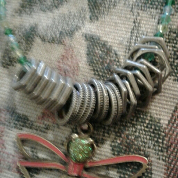 Necklace - Picture 3 of 4