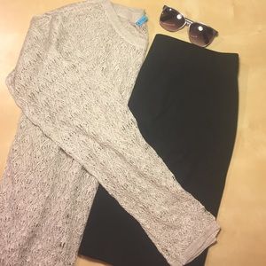 Alice + Olivia lightweight sweater