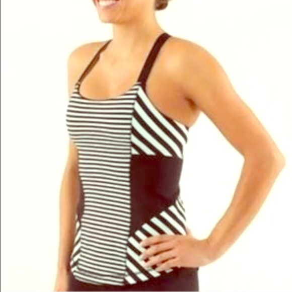 SALE LULULEMON Mint blue/black cross back - Picture 4 of 4