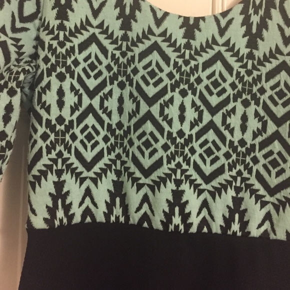 Girls fit and flare - Picture 2 of 4