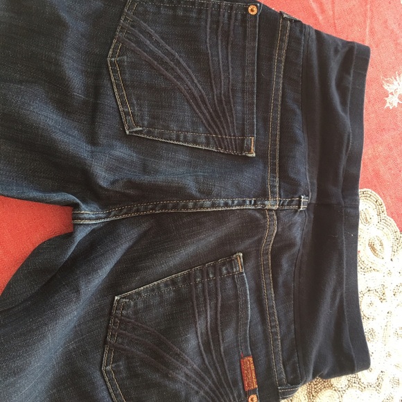 7 for All Mankind Maternity Dojo Capris