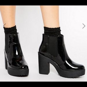 New Look Elephant 2 Chunky Sole Heeled Ankle Boots