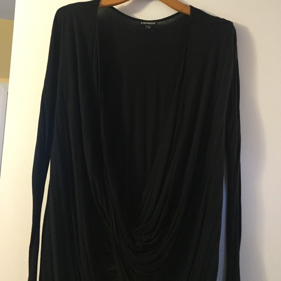 Drapey long top