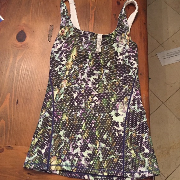 Lululemon built in bra tank