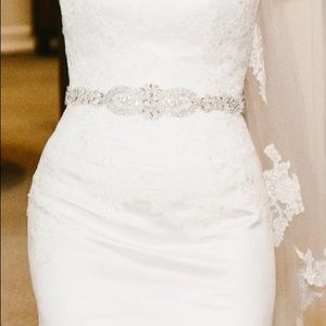 A romantic beaded bridal belt!