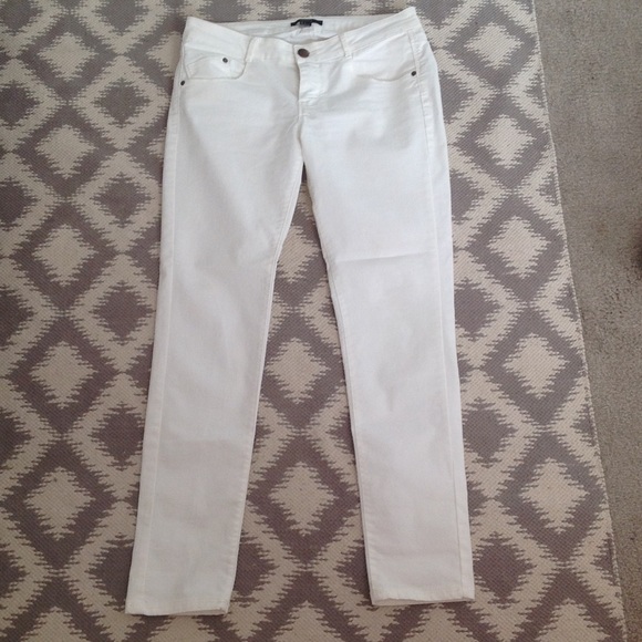 Forever 21 White Stretch Denim Skinny Jeans