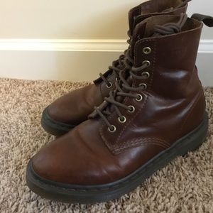 dr martens pascal brown