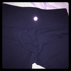 Lululemon leggings size 4