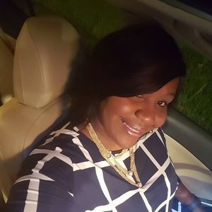 Meet your Posher, Tonya