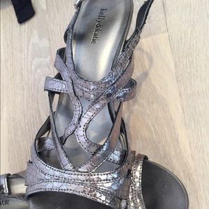 Metallic colored Kelly&katie wedges