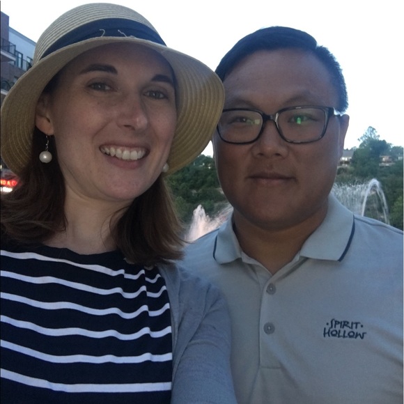 Meet your Posher, Jennie - Picture 3 of 4