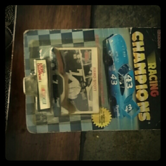new never opened vintage nascar collector car
