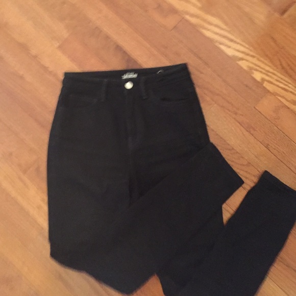 Kate Spade Saturday Night Jean in Black