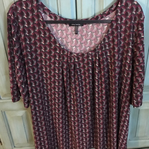 Short sleeved blouse