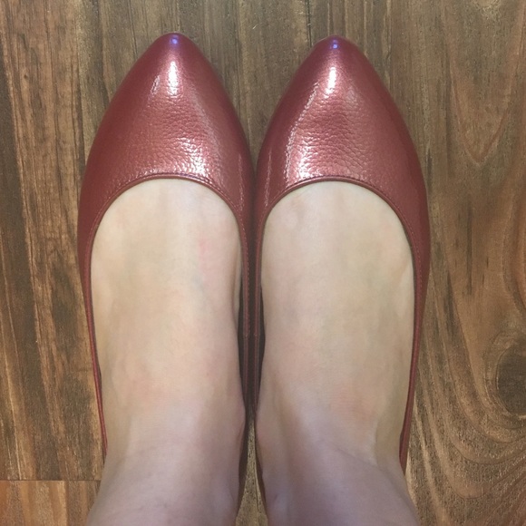 *NWOT* Red flats