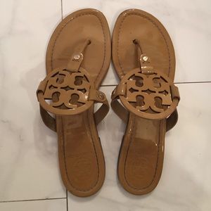 Tory burch sandals