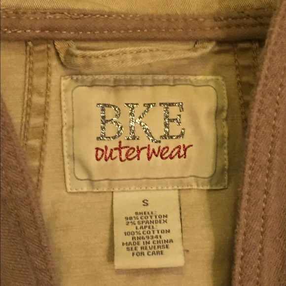 SOLD - Picture 4 of 4