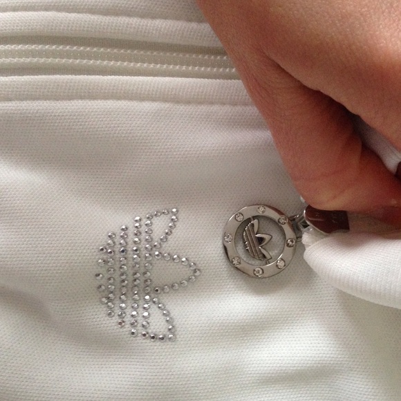 Adidas jacket never worn - Picture 3 of 3