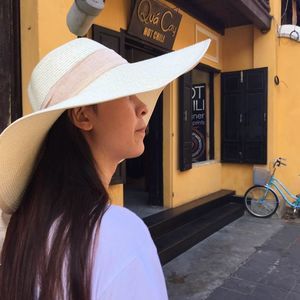 Meet your Posher, Tracy