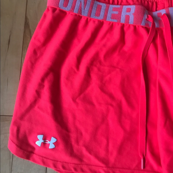 Under Armour LOOSE Running Shorts