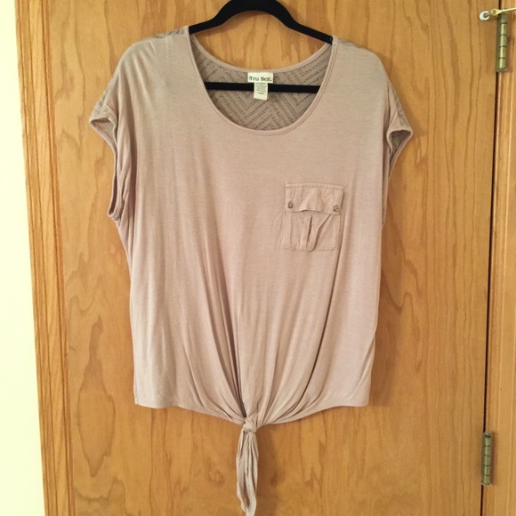 Cream Top with lace detail