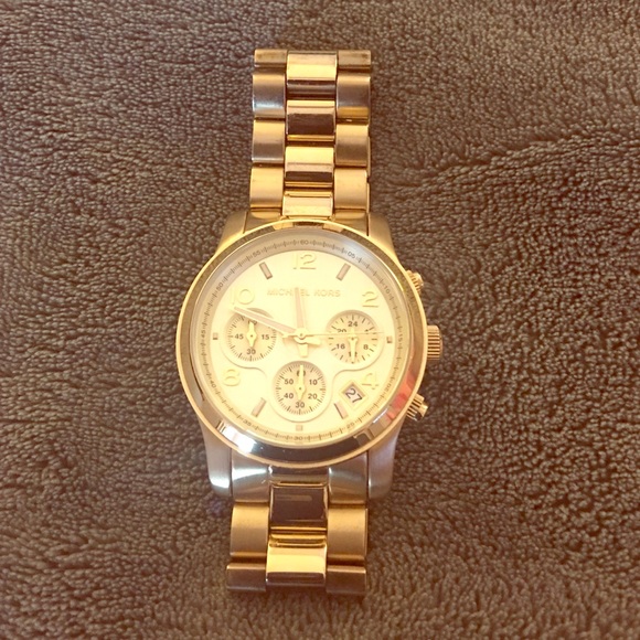 Michael kors watch