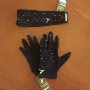 New! Old Navy Active Gloves and Ear Warmer