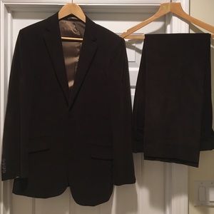 Brown 2-piece Suit