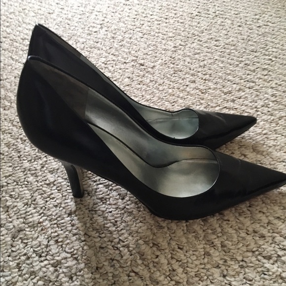 Black Nine West pumps size 8 1/2