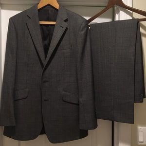 Grey 2-piece Suit