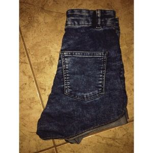 H&M high waisted shorts