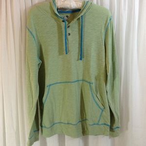 Hooded long sleeve shirt