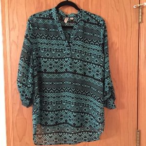 Aztec/ Chevron Print Top