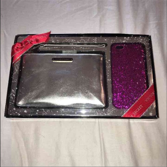 Victoria's Secret iPhone 6 phone case and wristlet