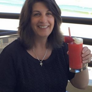 Meet your Posher, Anne