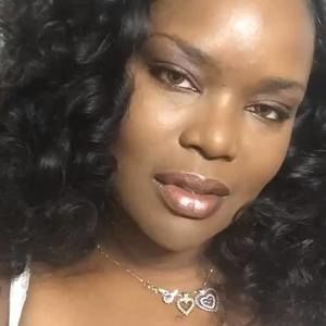 Meet your Posher, Detra