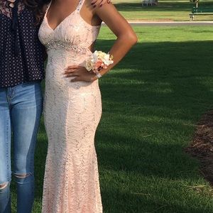 Light pink/ peach mermaid formal dress. Size: 5
