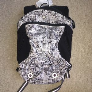 NWT lululemon Run All Day Backpack