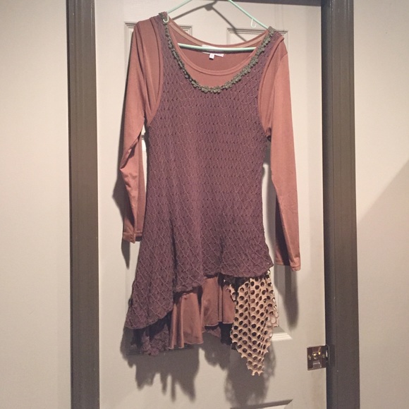 Size L women's top