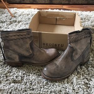 bed stu poshmark