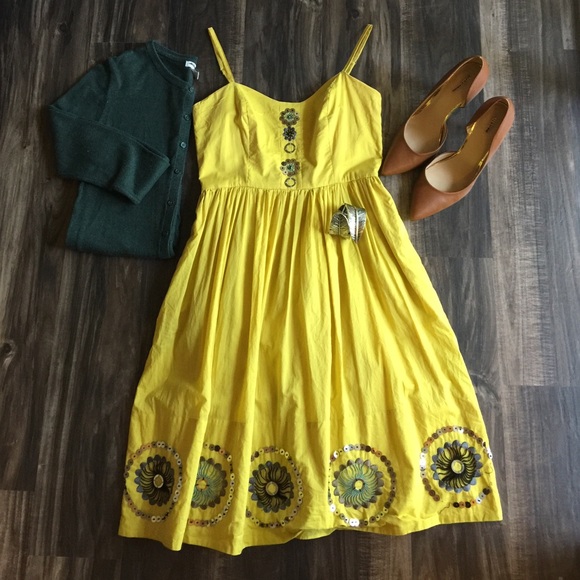 Anthropologie little yellow dress