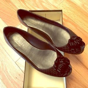Talbots black flats