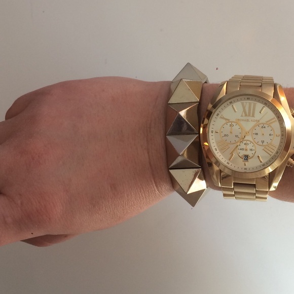 💥SALE💥 Urban Outfitters | Pyramid bracelet | OS - Picture 4 of 4