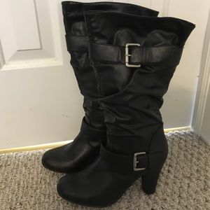 Like new black Target boots size 9