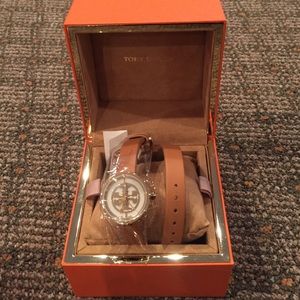 Tory Burch reva watch