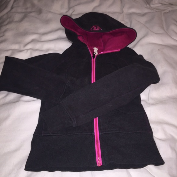 Lululemon size 2 Scuba hoodie