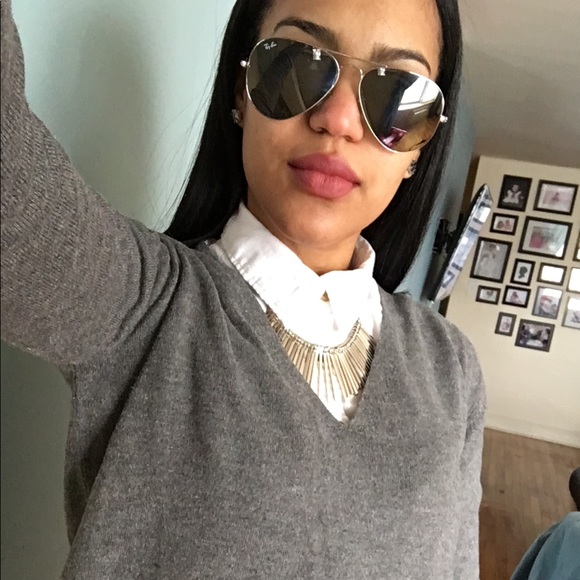 Meet your Posher, Sheyla - Picture 2 of 4